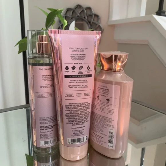 B&BW Champagne Toast Body Care Set - Picture 2 of 5